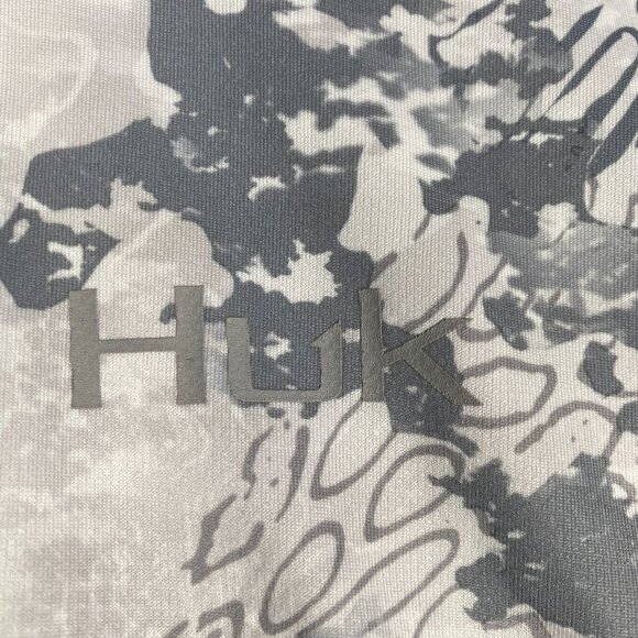 HUK Icon X Tide Change Fishing Performance Sun Shirt Whitesize Medium New - Picture 13 of 16